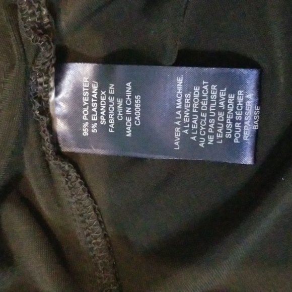 Reitmans petites black pull on wide leg pants with gold buttons size 16p EUC - Picture 5 of 8